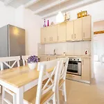 Lofos Aparthotel