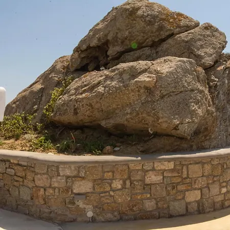 Apartmanhotel Lofos 4*