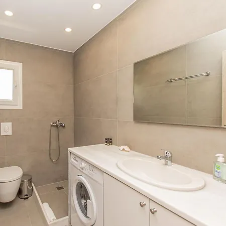 Lofos Apartmanhotel Platísz Jalósz